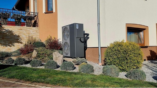 星级酒店如何用空气能热泵降低运营成本