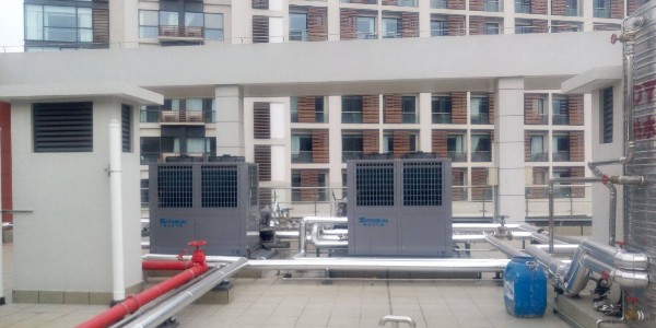 空气能在学校集中供暖中的应用：高效节能的校园供暖新方案