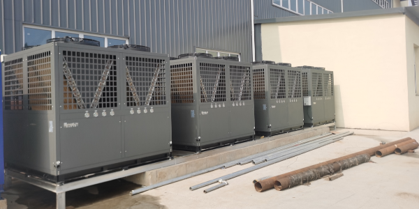 酒店空气能热水工程采购：5大对比，从投资回报到低温性能一次讲清