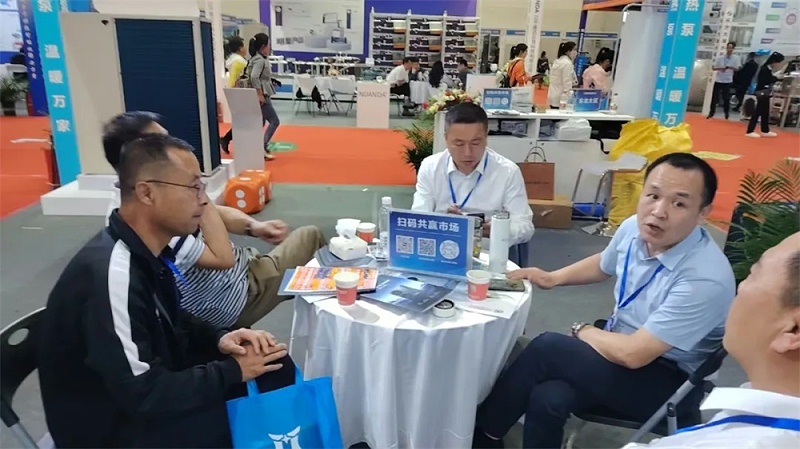 春光圣普森携“欧标热泵”全明星阵容，亮相内蒙古清洁供暖展！